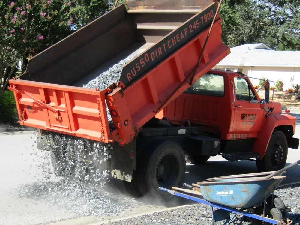 Custom yard maintenance in Ocala, FL by Spurling Landscaping-Nursery