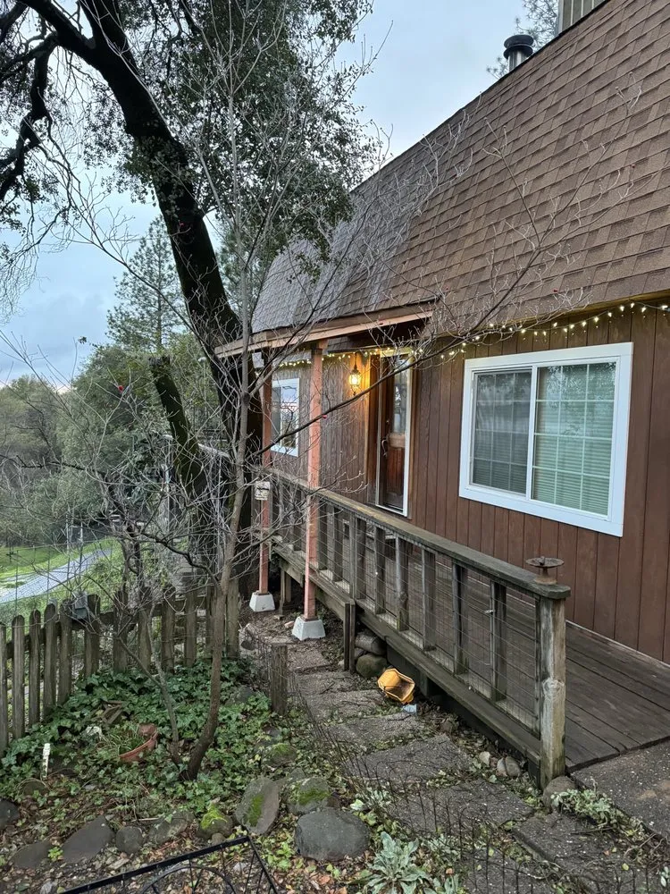 Reliable lawn care service in Camino, CA - Sqre edge