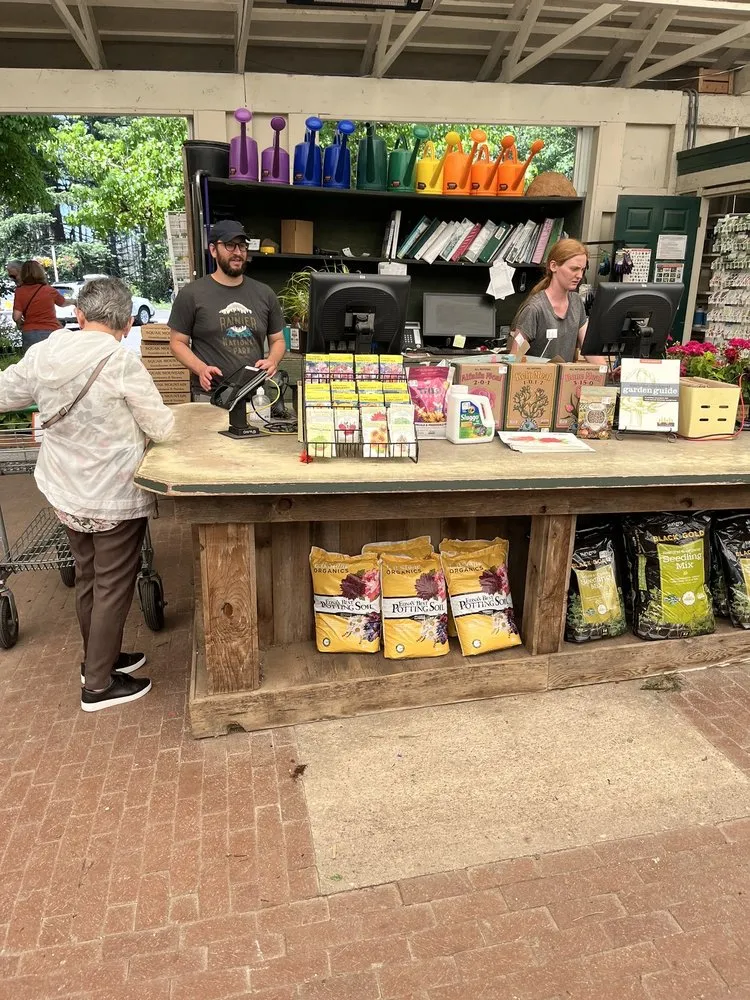 Top-rated landscape design in Issaquah, WA by Squak Mt Greenhouses & Nursery