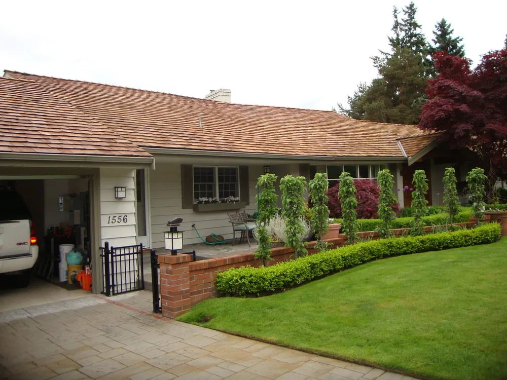 Local lawn care service experts serving Snohomish, WA - Square One Home Services