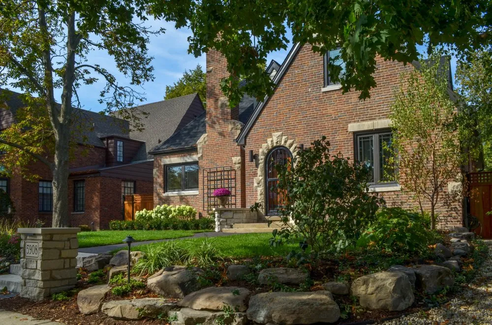 Custom landscaping services experts serving Chicago, IL - Square Root Garden Design