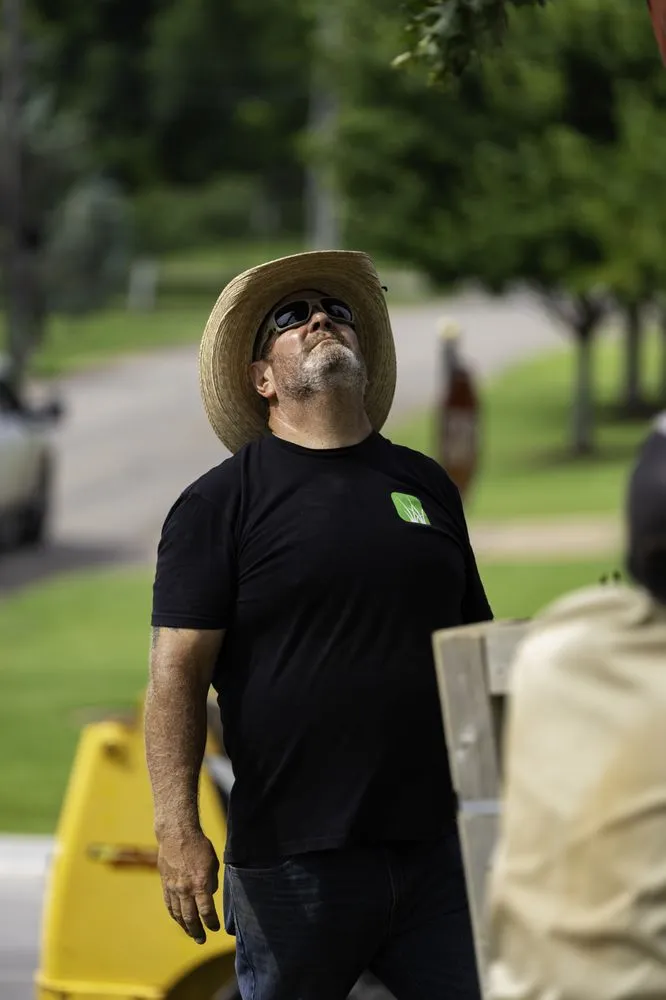 Affordable yard cleanup service in Edmond, OK by Squared Away Lawns