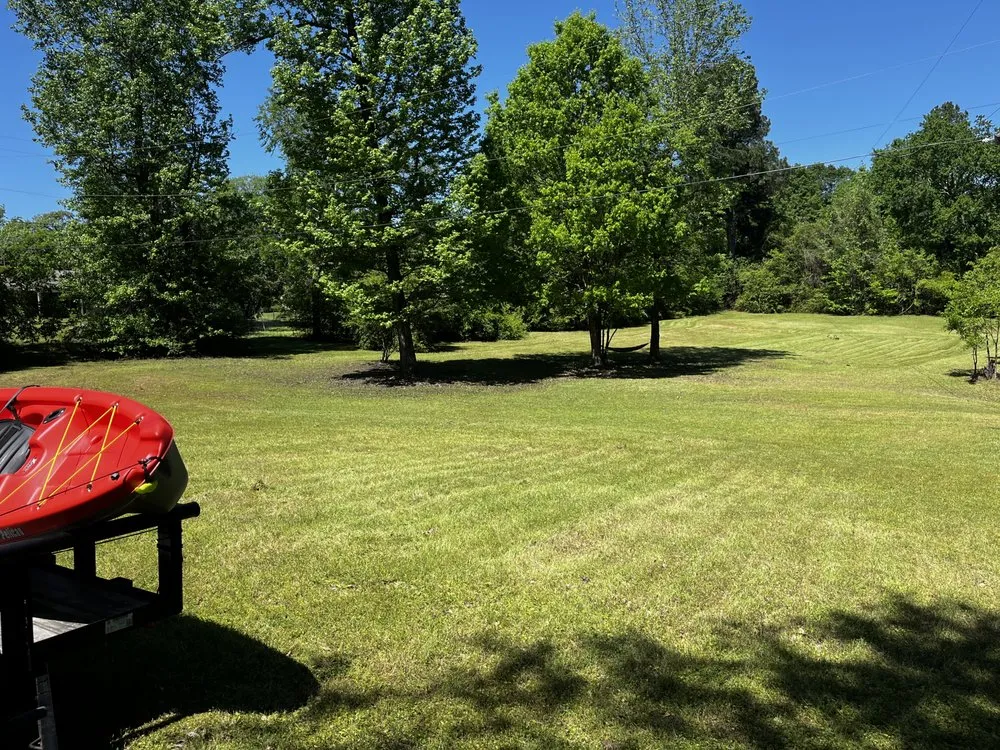 Reliable landscaping services near you in Atlanta, TX by Squeaky Clean