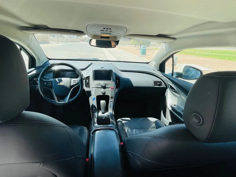 Expert landscape installation in El Paso, TX by Squeaky Clean