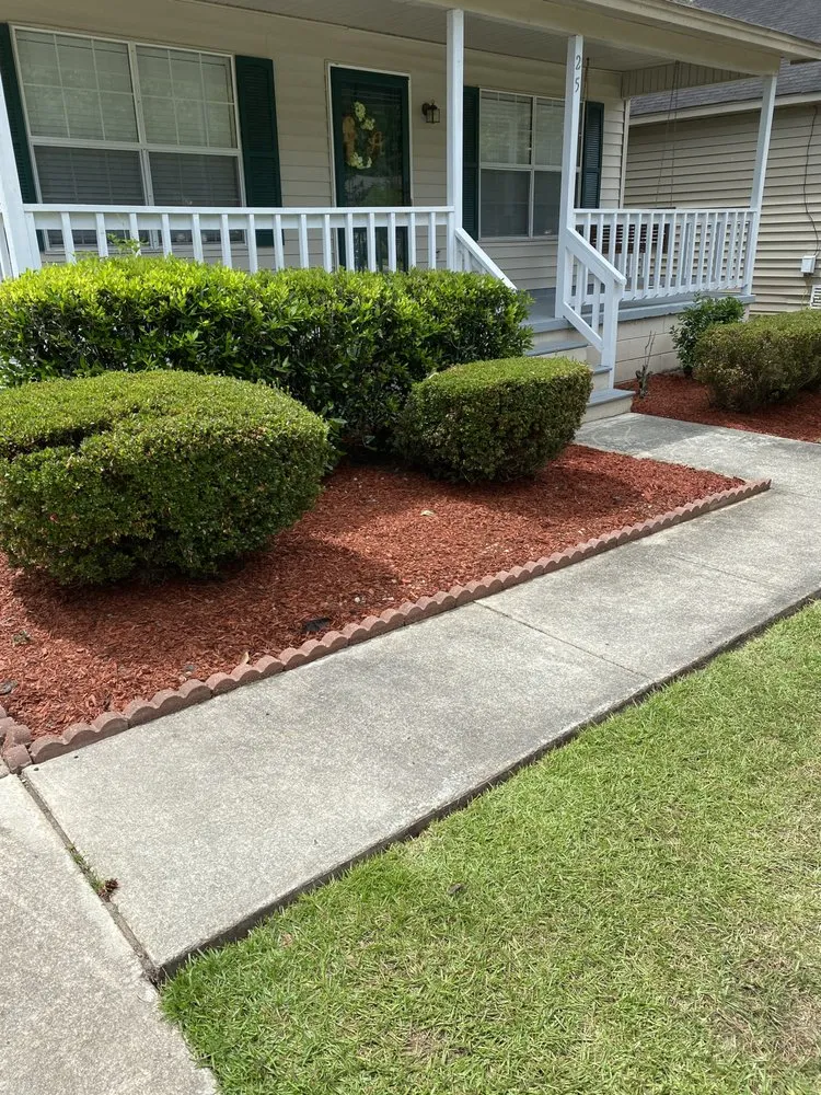 Trusted garden landscaping experts serving Savannah, GA - Squeaky Clean Soft Washing & Lawncare Service