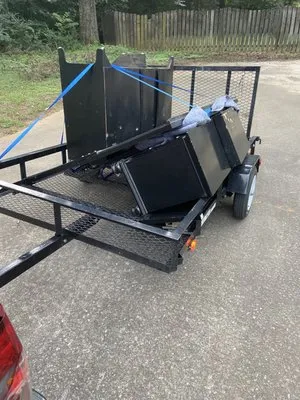 S&R Cleaning Lawn and Junk Hauling Logo