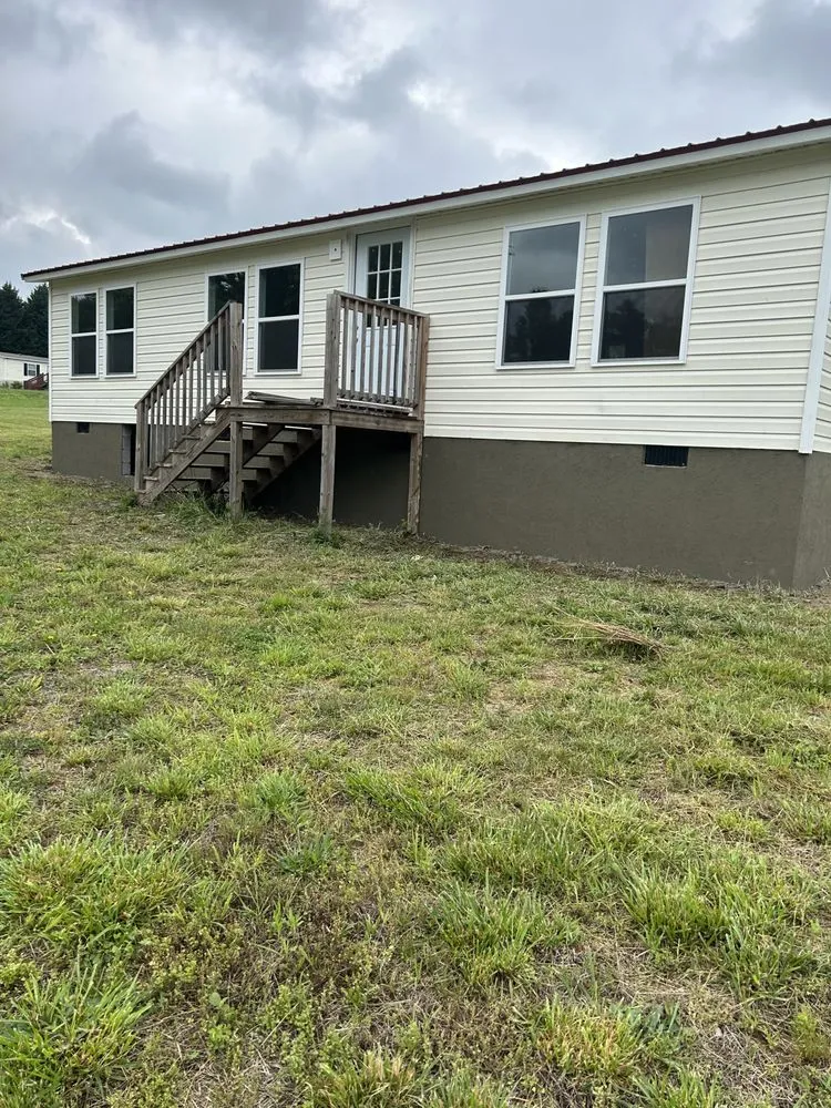 Reliable residential landscaping for beautiful yards across Hendersonville, NC - S&R landscaping