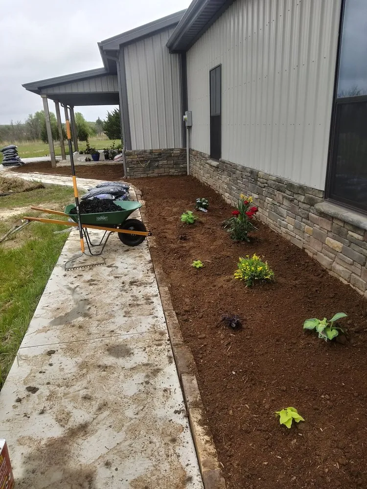 Trusted landscape installation experts serving Bethel Acres, OK - S&R Lawn Care & Clean-Outs