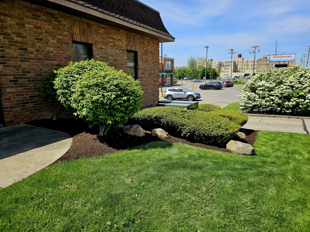 Local yard maintenance in Greenville, PA - S&R Lawn Care