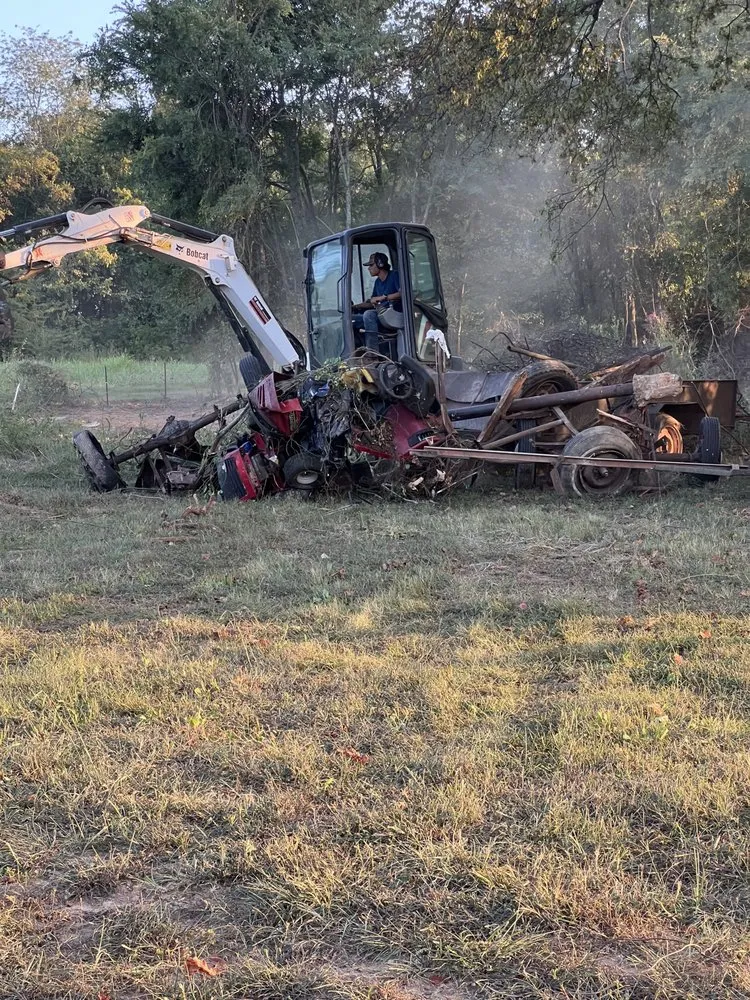 Local yard maintenance experts serving Elkmont, AL - SR7