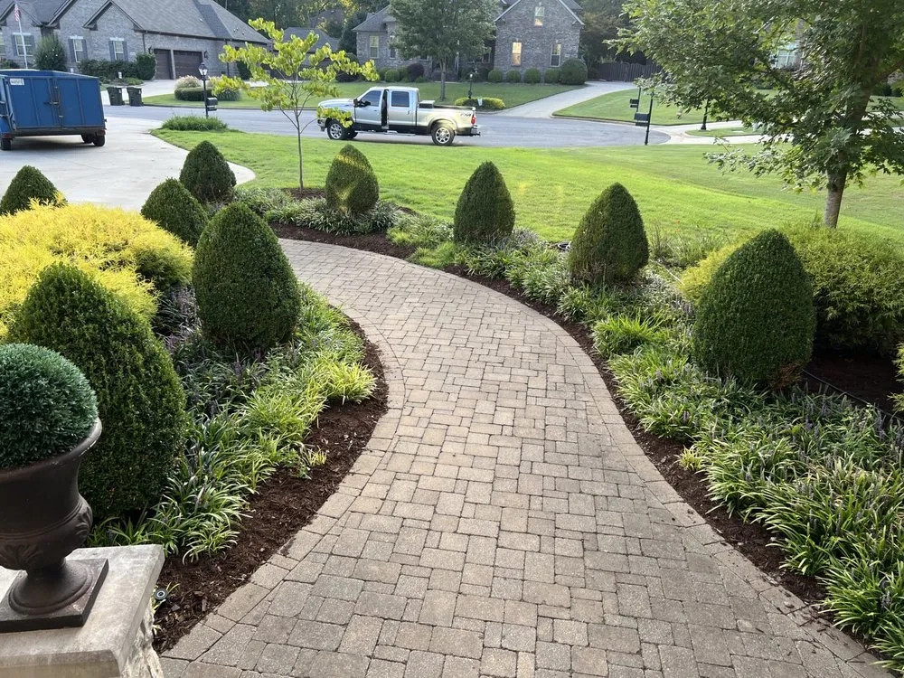 Top-rated yard cleanup service experts serving Elkmont, AL - SR7
