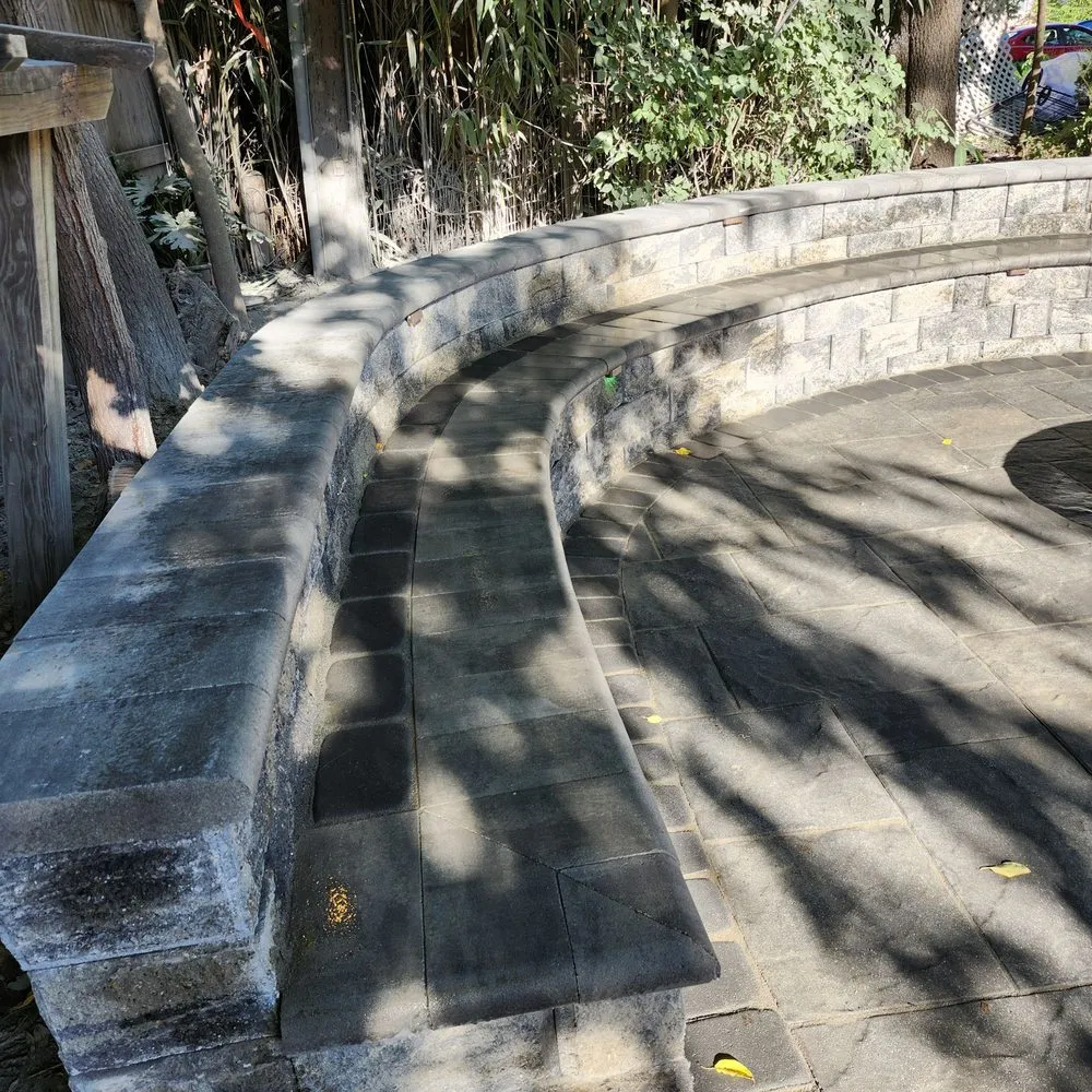 Custom lawn mowing service experts serving Fredericksburg, VA - SR&A Landscaping