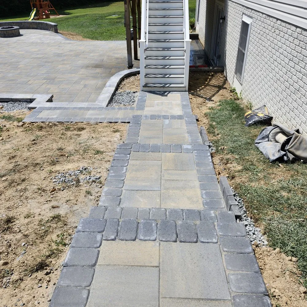 Trusted garden landscaping experts serving Fredericksburg, VA - SR&A Landscaping