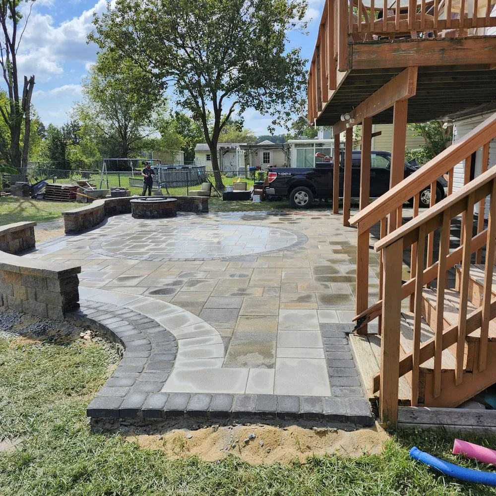 Trusted landscaping services experts serving Fredericksburg, VA - SR&A Landscaping