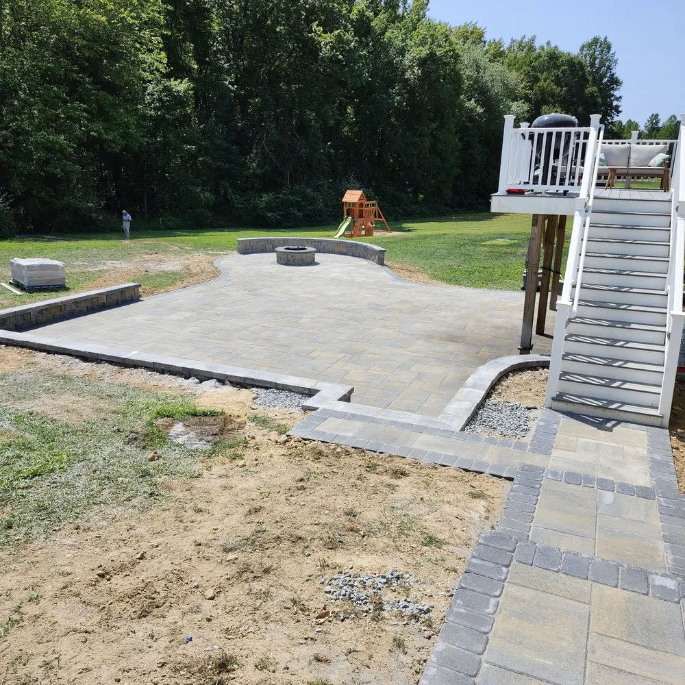 Reliable outdoor landscaping in Fredericksburg, VA - SR&A Landscaping