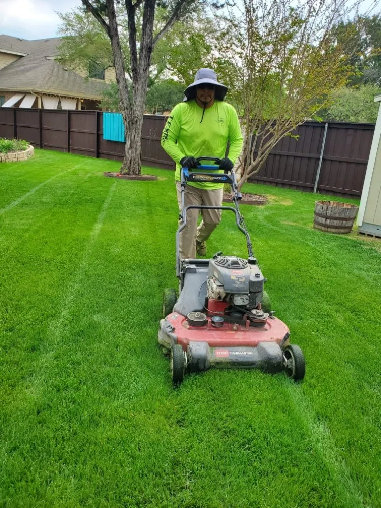 Expert landscaping services experts serving New Braunfels, TX - SRJ Lawn Care