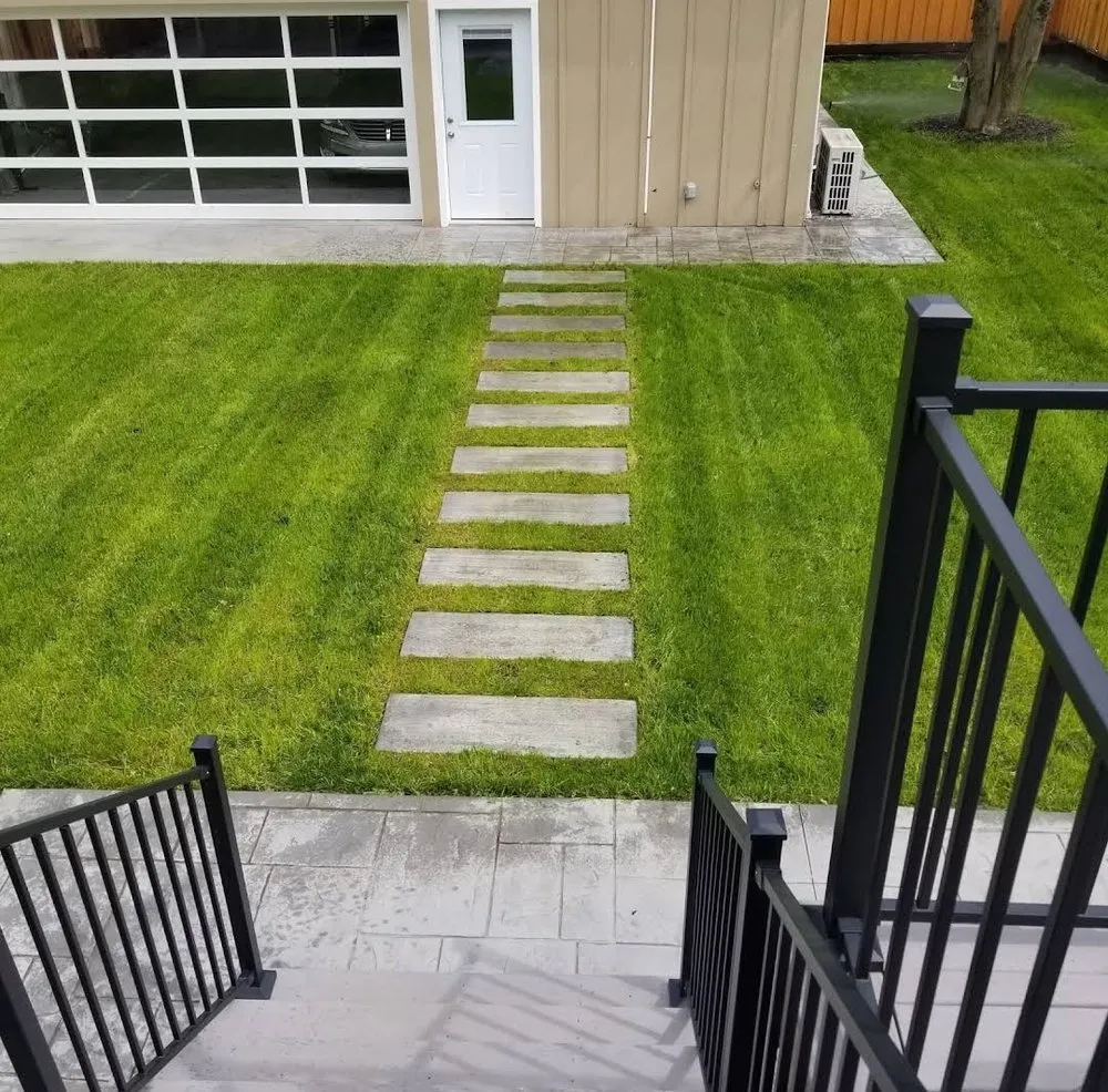 Expert landscape installation in La Vergne, TN - Srm Landscaping