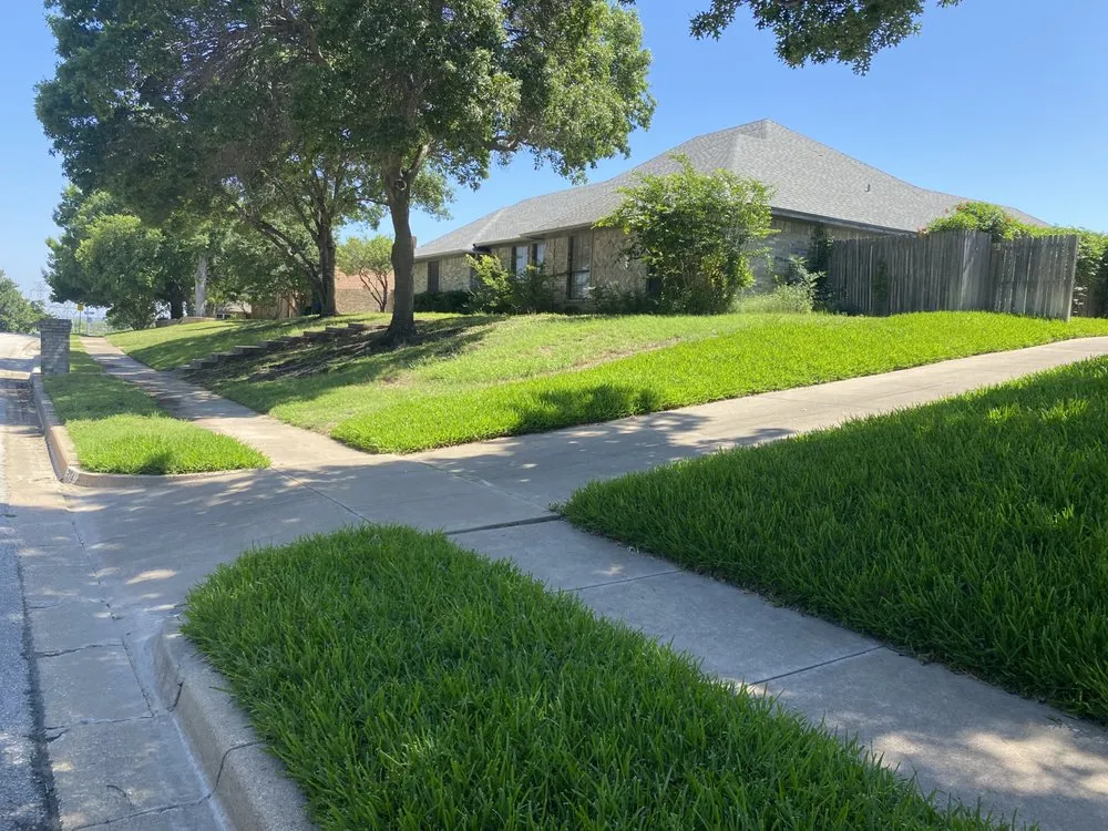 Reliable outdoor landscaping with custom design in Fort Worth, TX by SRM Lawn & Tree Service