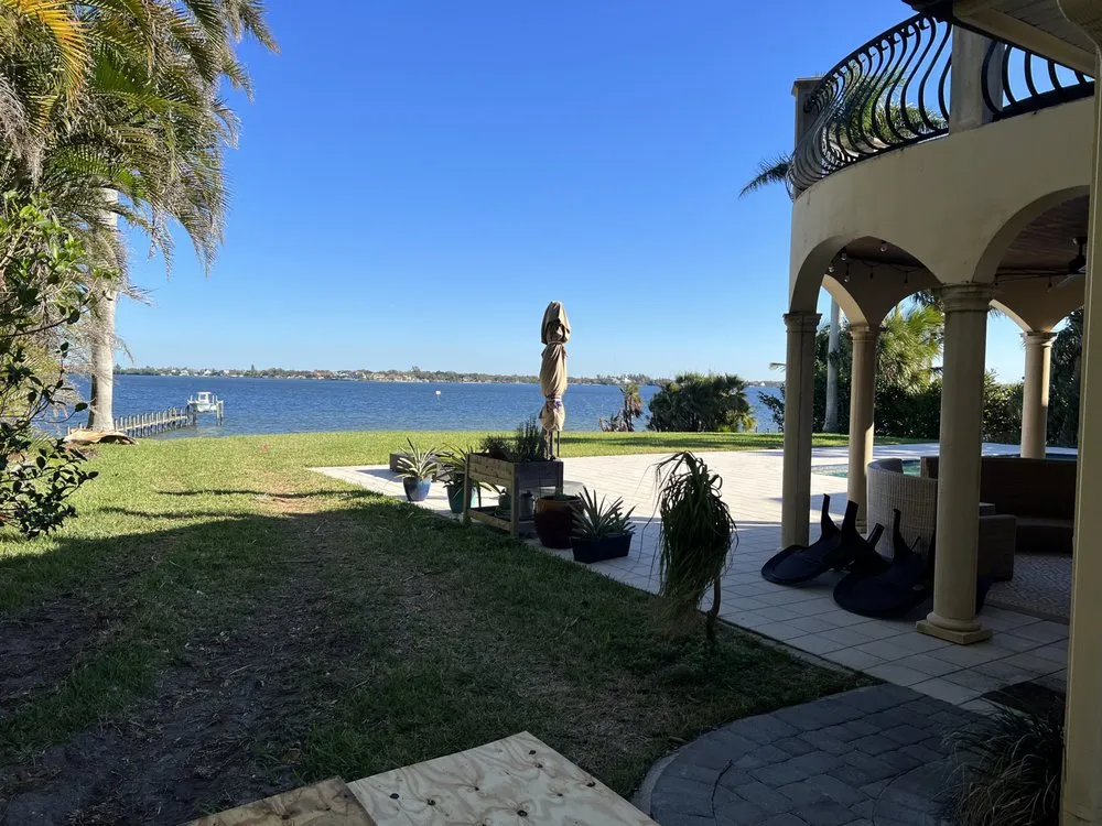 Custom landscape installation experts serving Bradenton, FL - SRQ sod