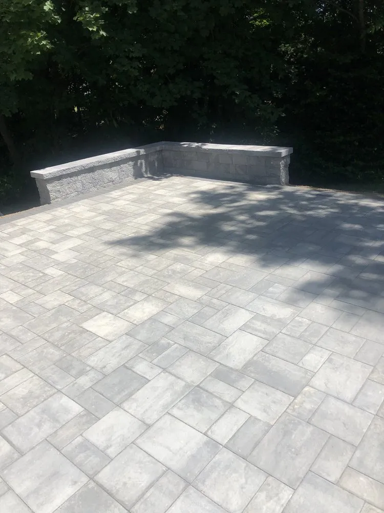 Reliable yard maintenance in Framingham, MA - SRS Construction and Landscape