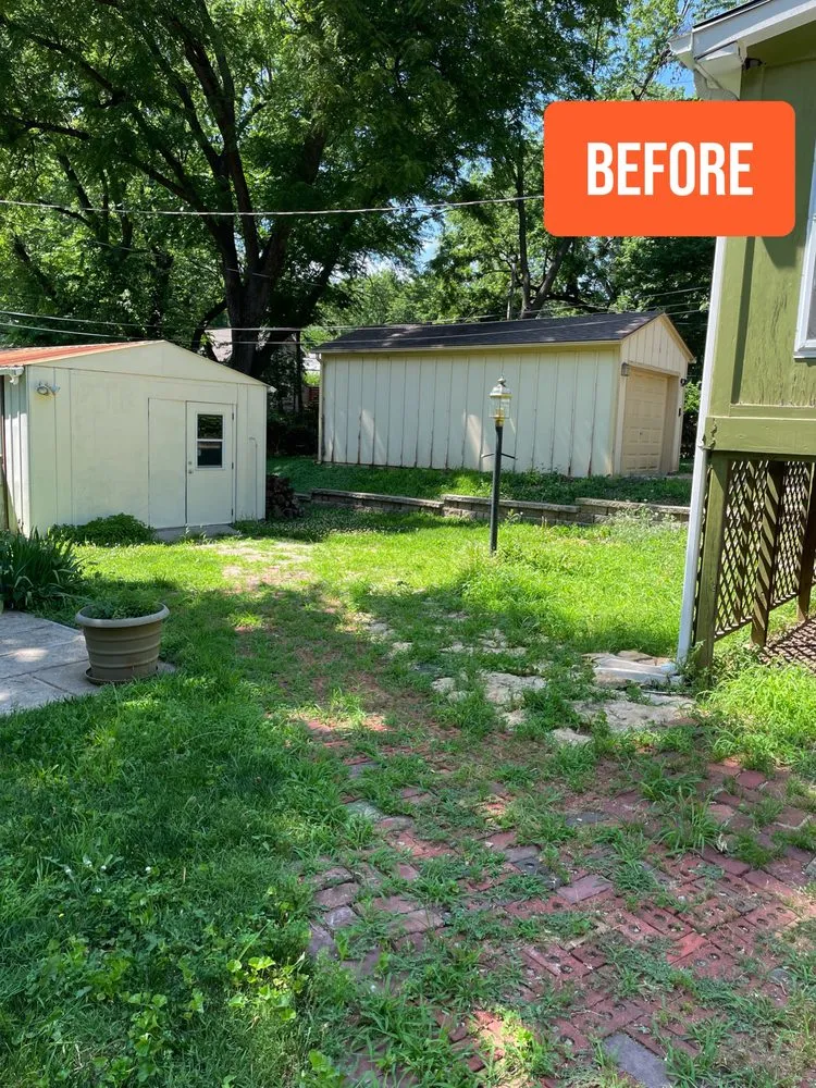 Custom lawn mowing service in Kansas City, MO by SRS Lawn & Landscape