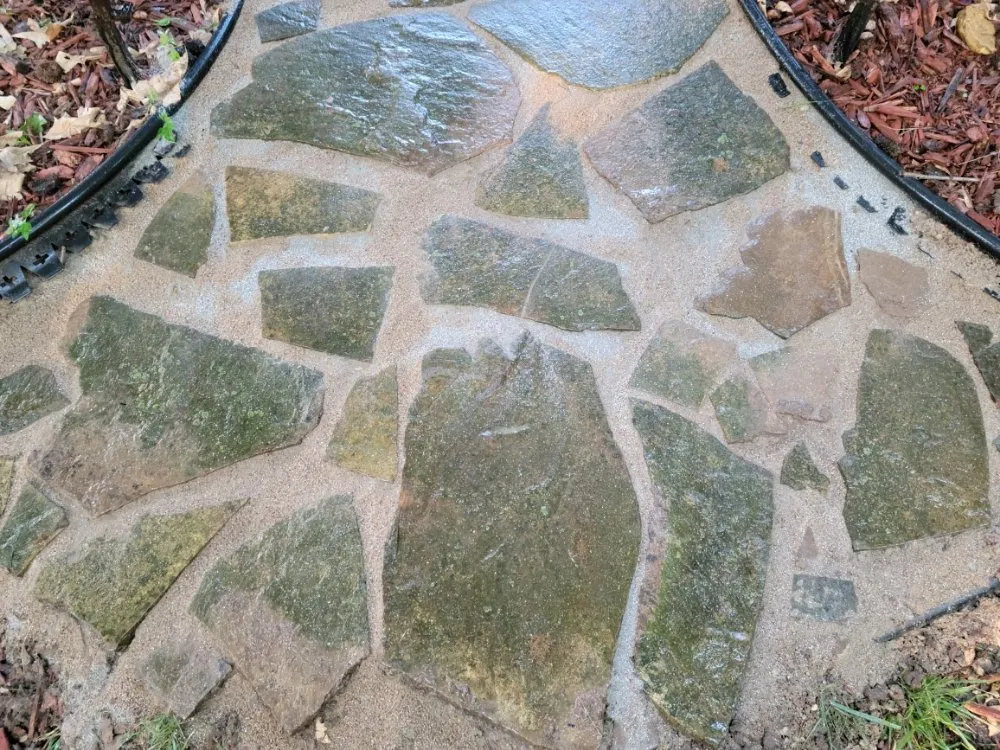 Trusted lawn care service experts serving Kansas City, MO - SRS Lawn & Landscape