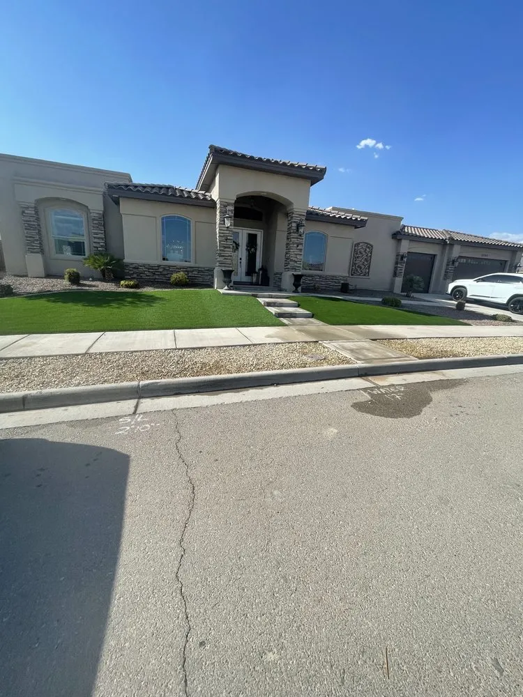 Reliable lawn care service in Horizon City, TX - Srt Landscaping