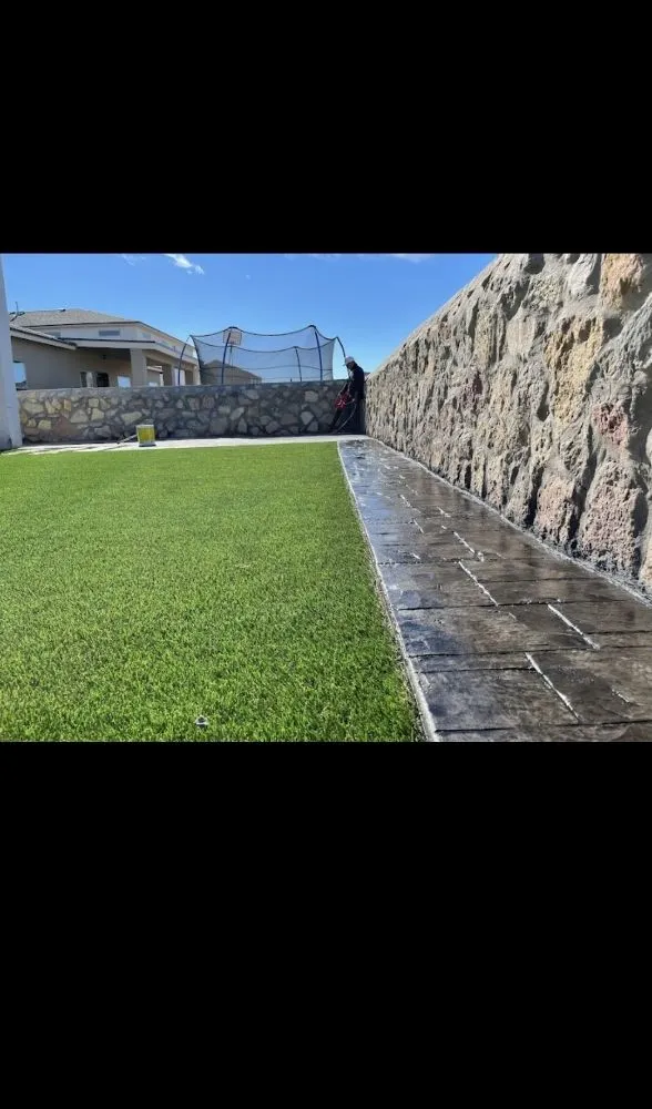 Reliable garden landscaping for year-round maintenance across Horizon City, TX - Srt Landscaping