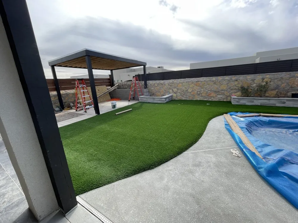 Reliable yard cleanup service in Horizon City, TX by Srt Landscaping