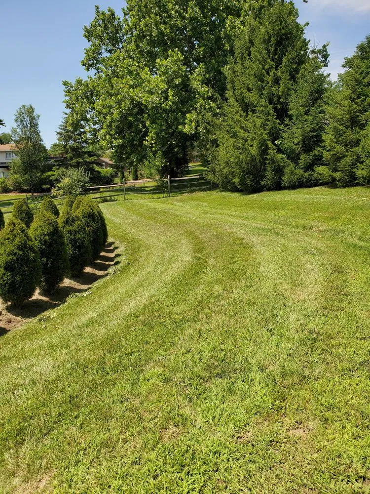 Custom residential landscaping in Cincinnati, OH by SS & P Landscaping