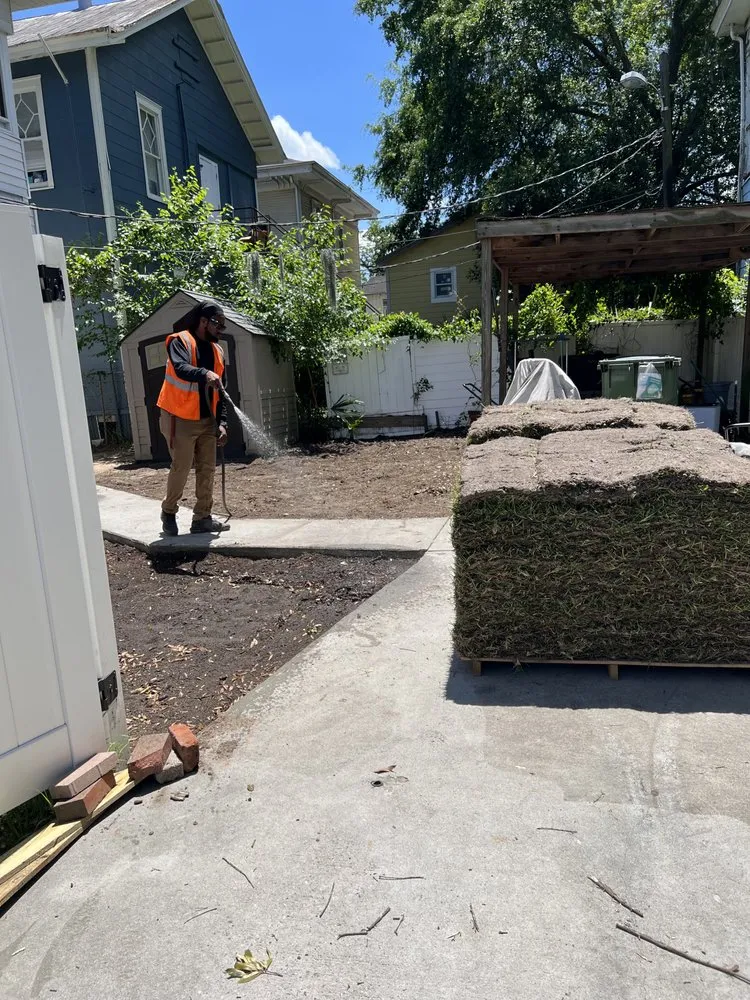 Expert lawn care service in Savannah, GA - S&S Express Services