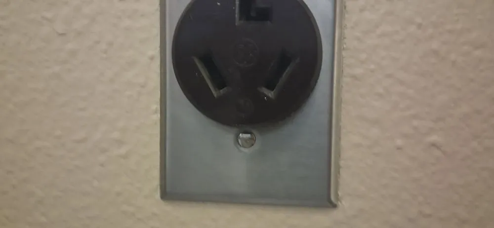 Trusted lawn mowing service experts serving Clovis, NM - S&S Handyman