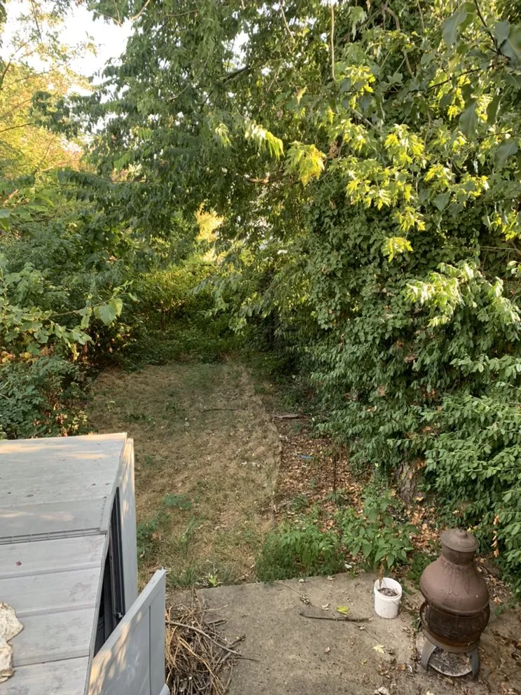 Affordable garden landscaping in Annapolis, MD by S&S Hauling and Landscaping