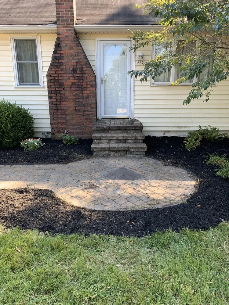 Reliable yard maintenance in Annapolis, MD - S&S Hauling and Landscaping