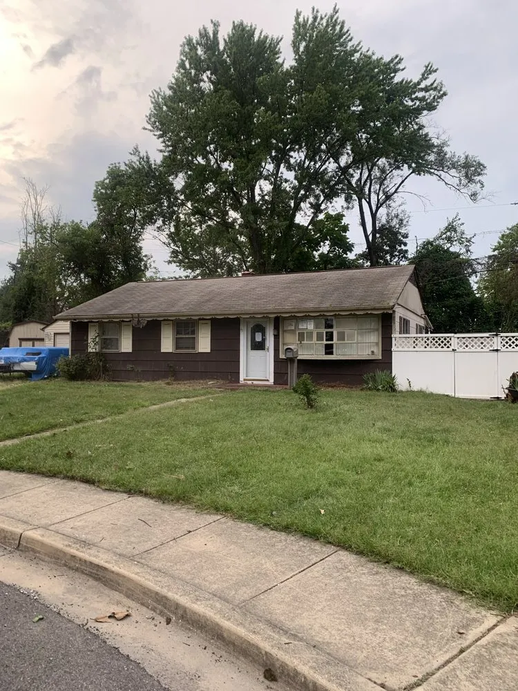 Custom lawn care service in Baltimore, MD - S&S Landscape