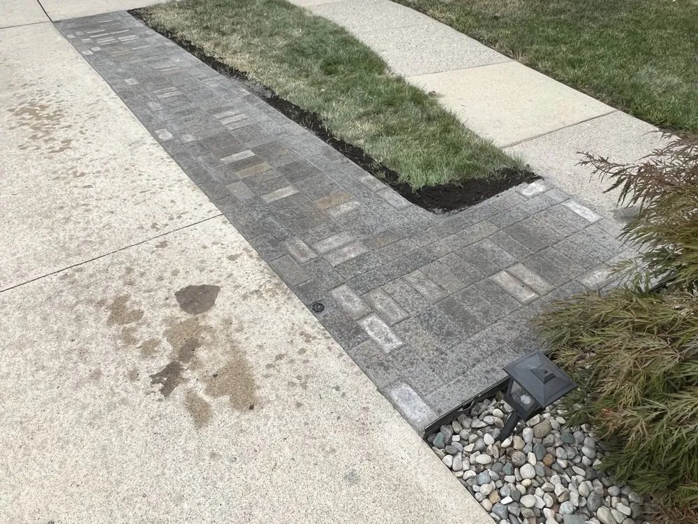 Custom outdoor landscaping in Southgate, MI - SS Landscaping & Lawn Care