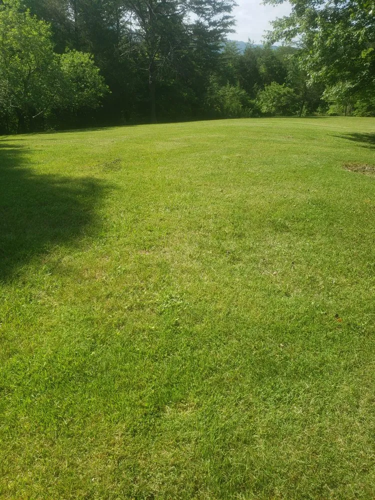 Trusted garden landscaping experts serving Maryville, TN - S&S Lawn Care