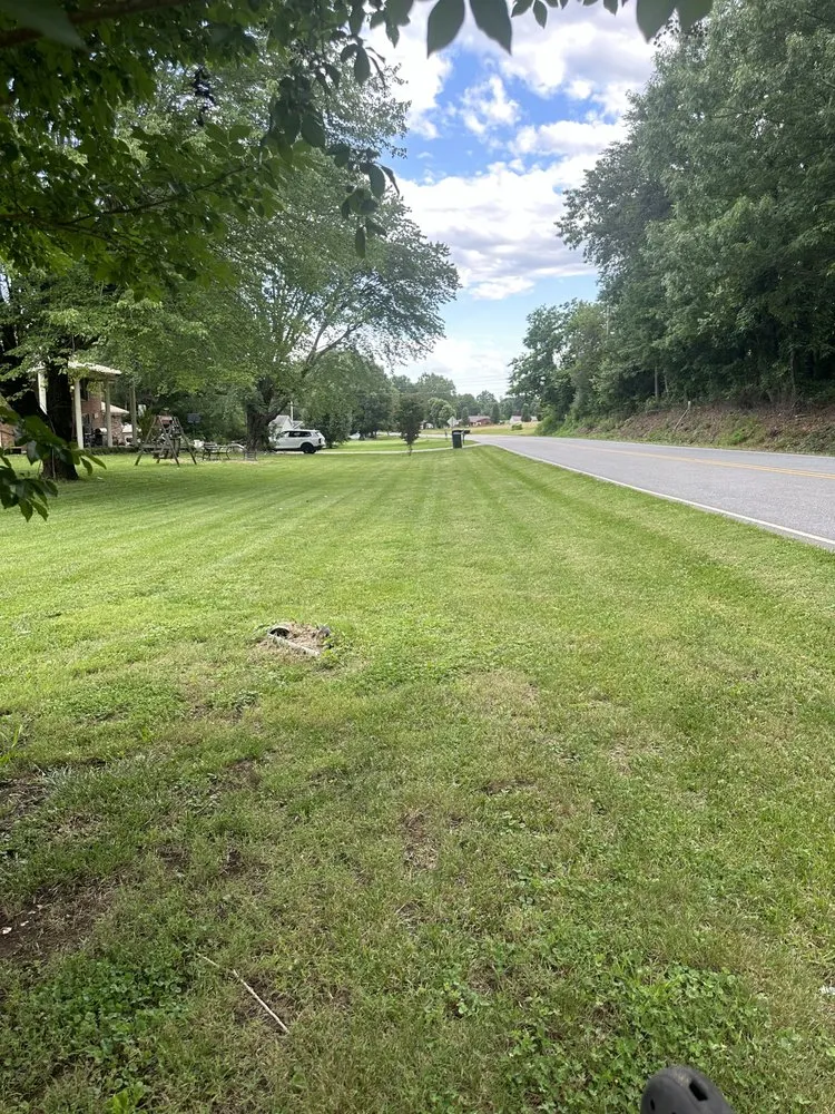 Trusted yard cleanup service in Madison, NC - S&S Lawncare