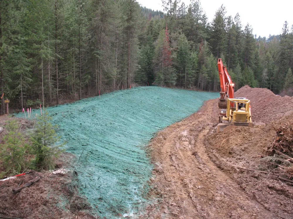 Trusted yard maintenance in Rathdrum, ID - SSEC APEX