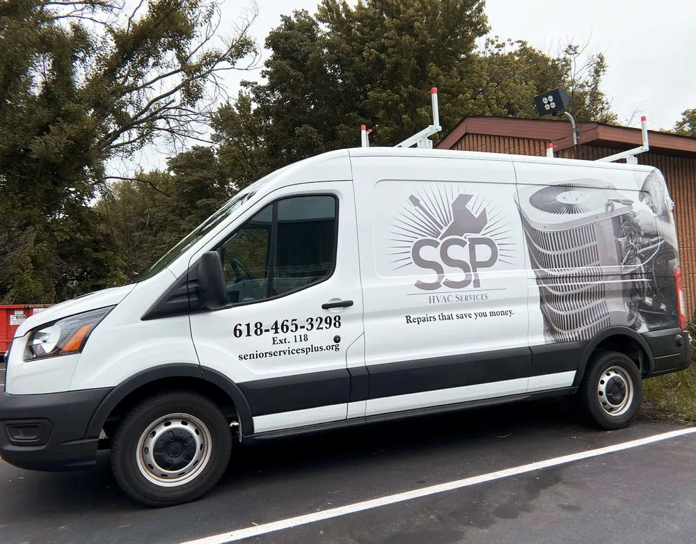 Top-rated yard cleanup service in Alton, IL by SSP Handyman & HVAC Services