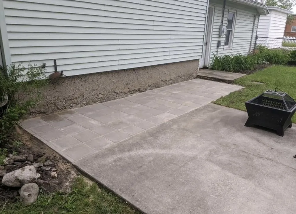 Top-rated landscaping services for year-round maintenance in Lowell, MI by SSP Lawn Care and Snowplowing