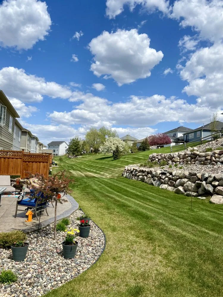 Affordable garden landscaping experts serving River Falls, WI - St. Croix Lawn Maintenance