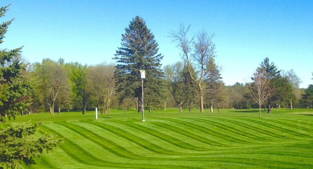 Custom residential landscaping near you in Stillwater, MN by St Croix Valley Lawn & Pool