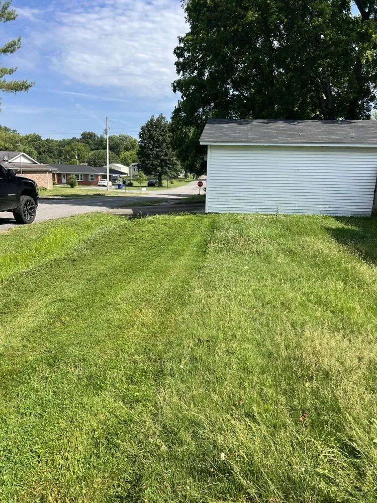 Reliable landscaping services experts serving Russellville, KY - ST Lawn Services