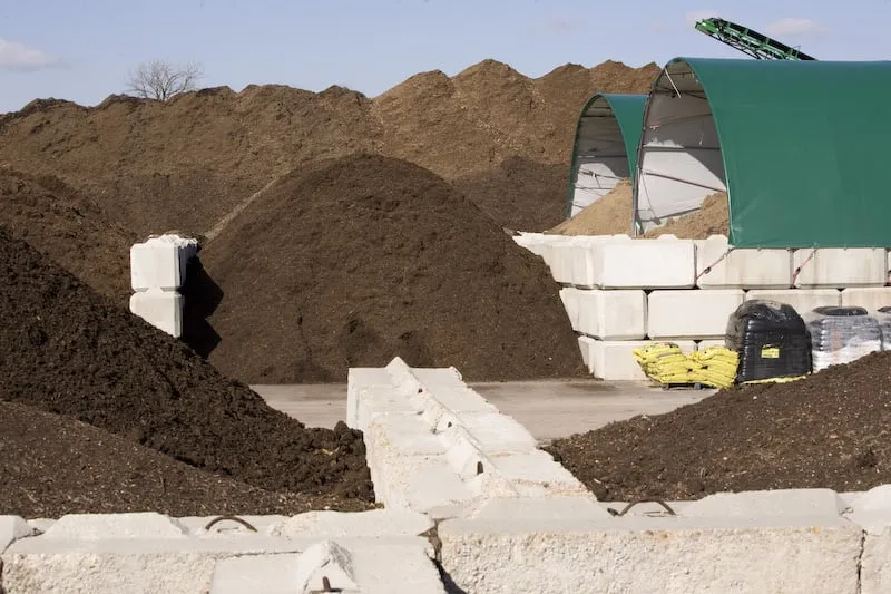 Expert outdoor landscaping for residential properties in Valley Park, MO by St Louis Composting