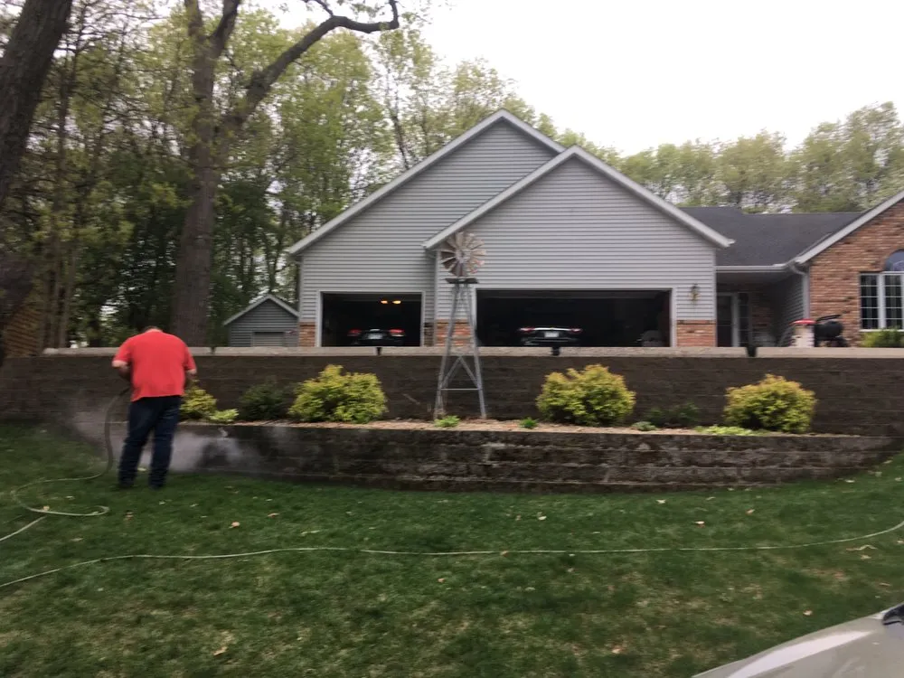 Custom outdoor landscaping experts serving Holdingford, MN - St. Stephen Tree & Steam