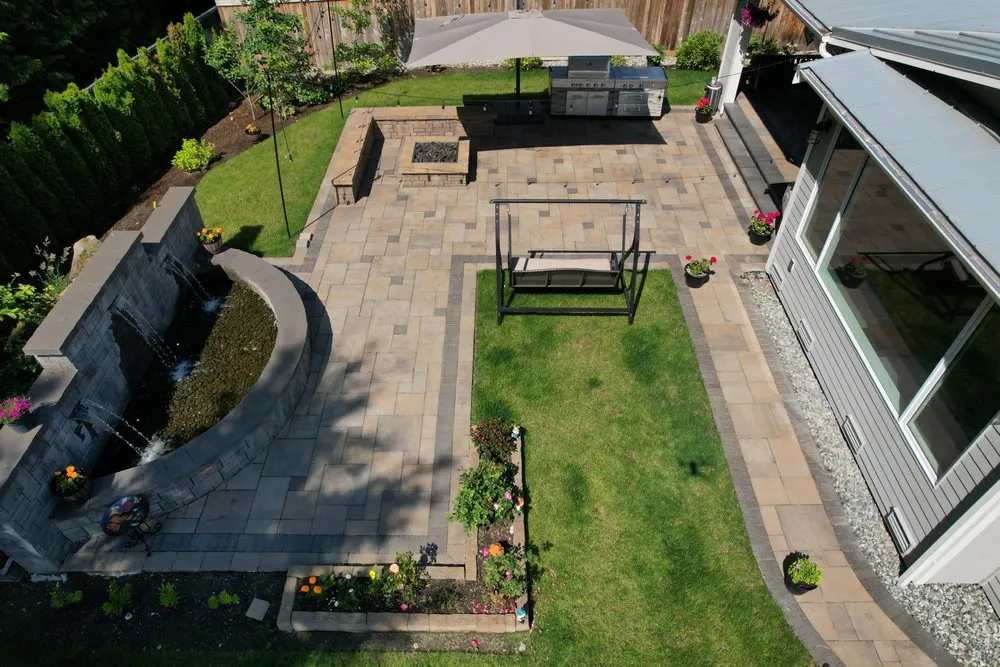 Top-rated outdoor landscaping in Lynnwood, WA - Sta-Built Construction