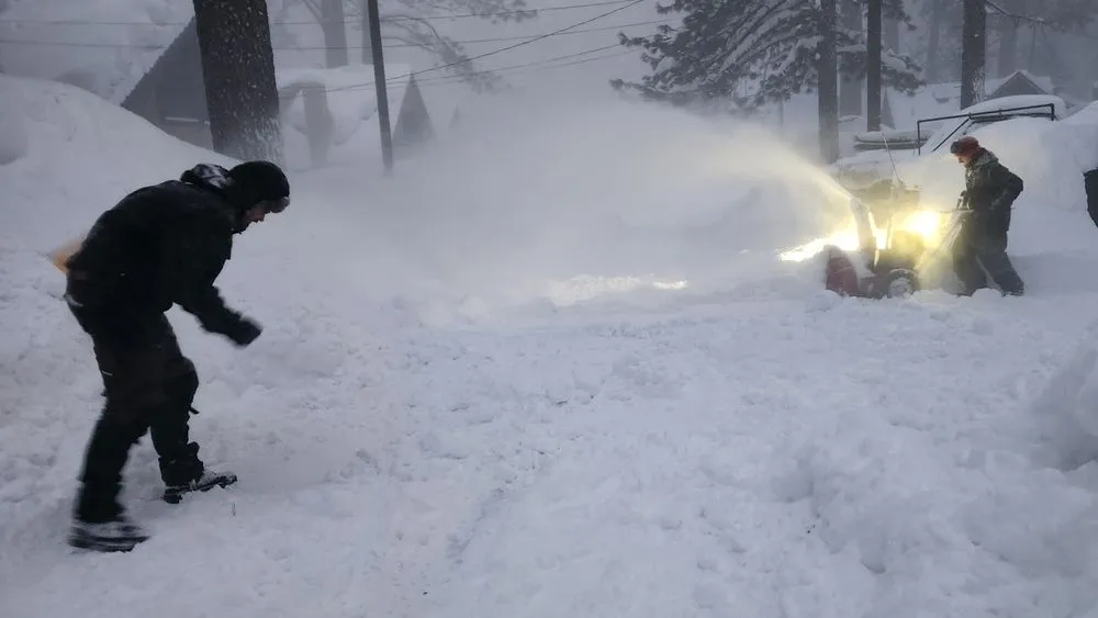 Expert lawn care service in South Lake Tahoe, CA - Stable Mountain