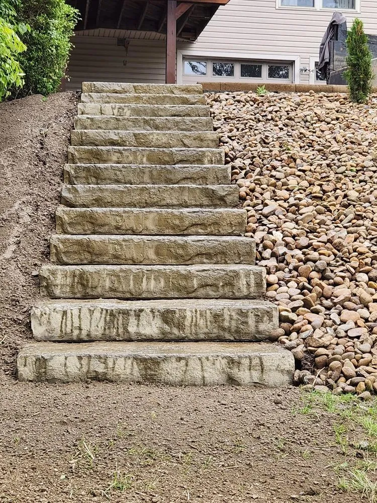 Custom garden landscaping in Glenshaw, PA by Stacked Hardscapes and Landscaping