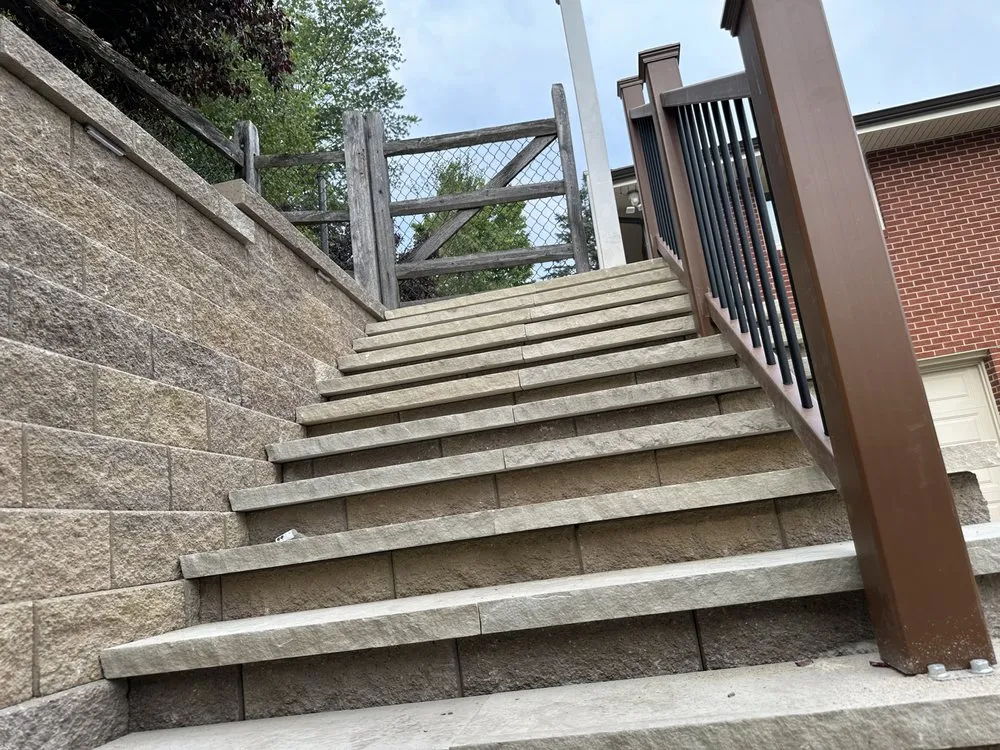 Custom garden landscaping in Glenshaw, PA - Stacked Hardscapes and Landscaping